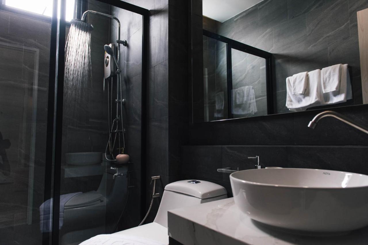 Qlosest Hotel Nakhon Ratchasima Ngoại thất bức ảnh